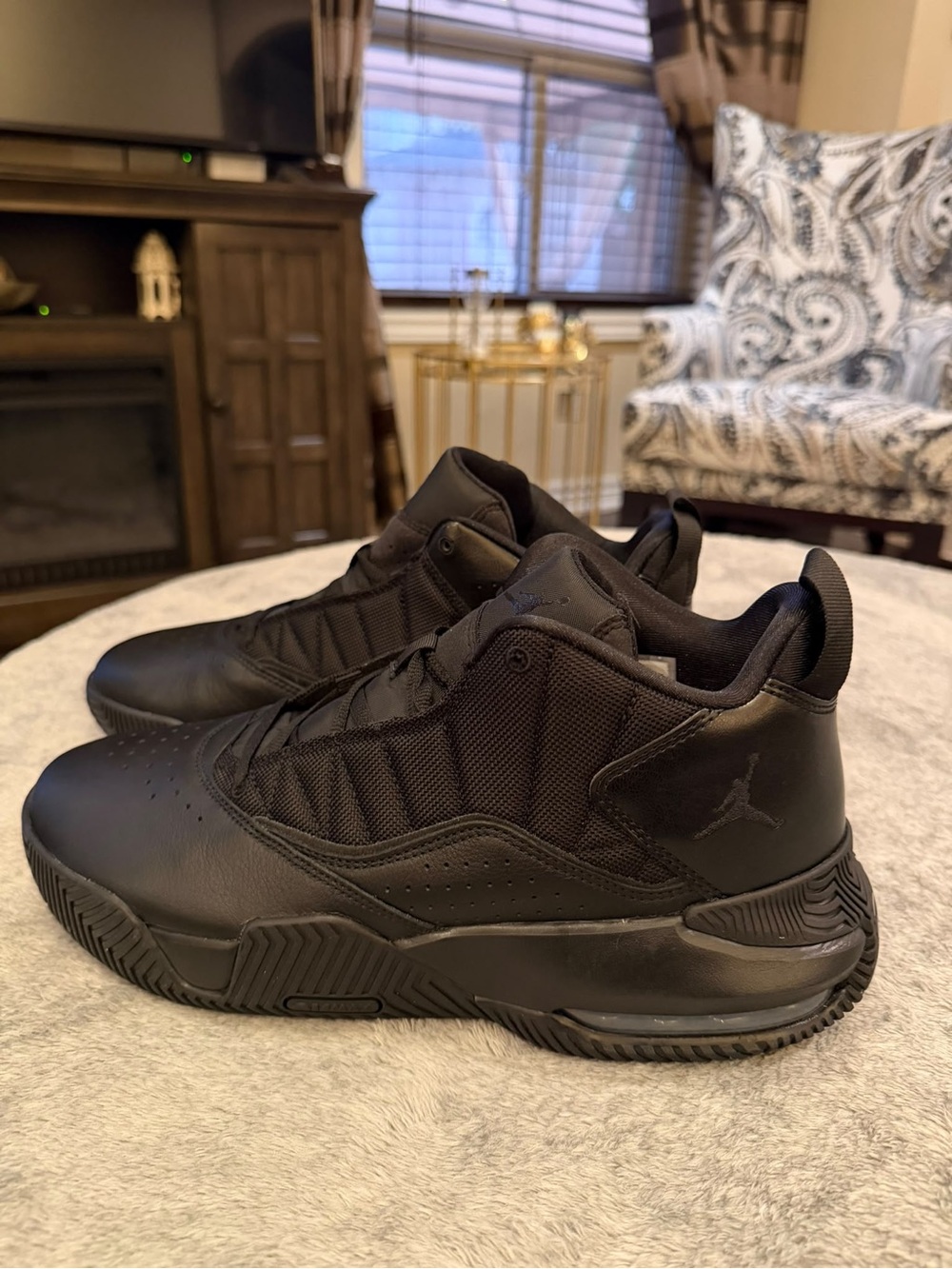 Jordan Stay Loyal